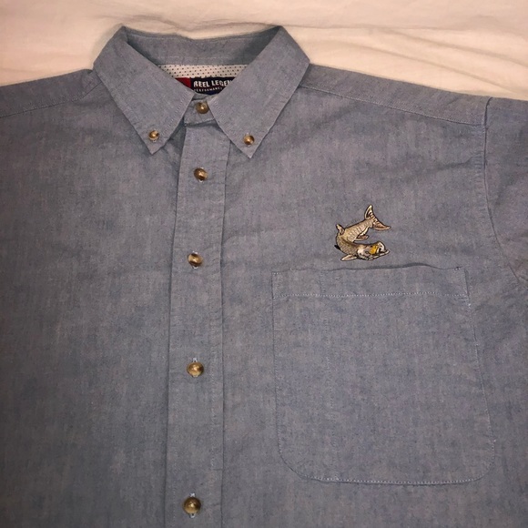 Men's Reel Legends Small Fish Short Sleeve Denim Button Up Shirt Size Medium - Picture 2 of 5